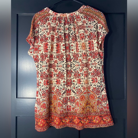 4/$16 Lucky Brand Top - Picture 4 of 4